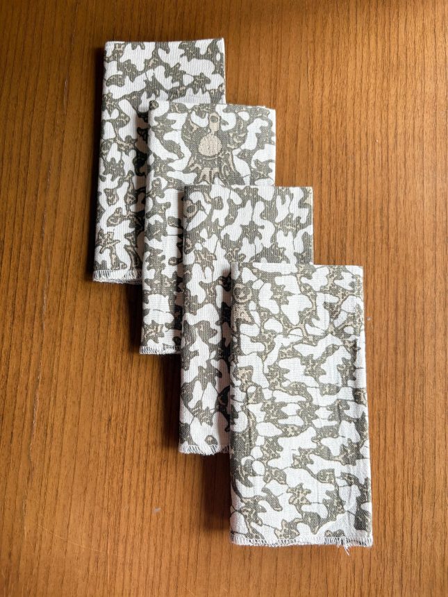 Napkin Lasem Walnut Sand