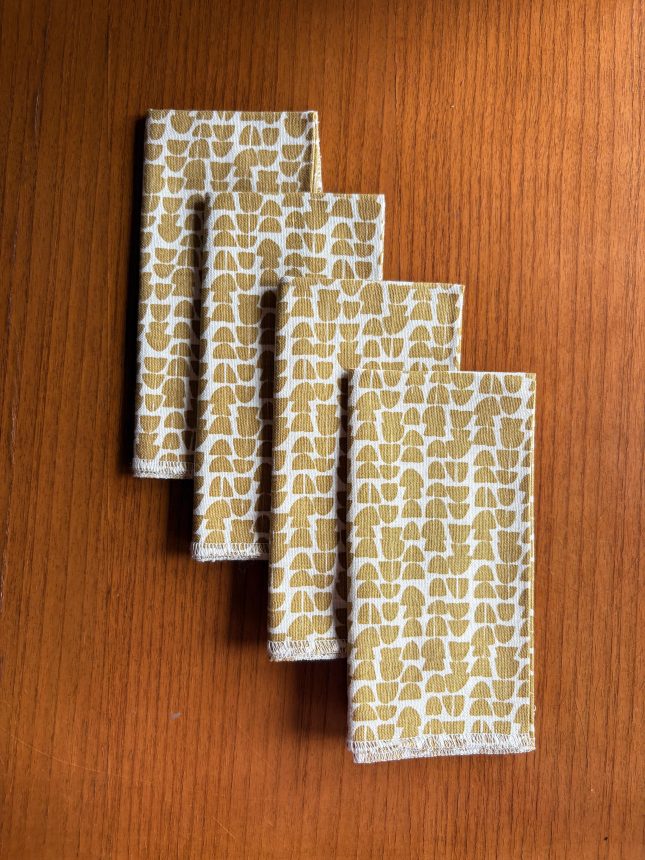 Napkin Totem Mustard