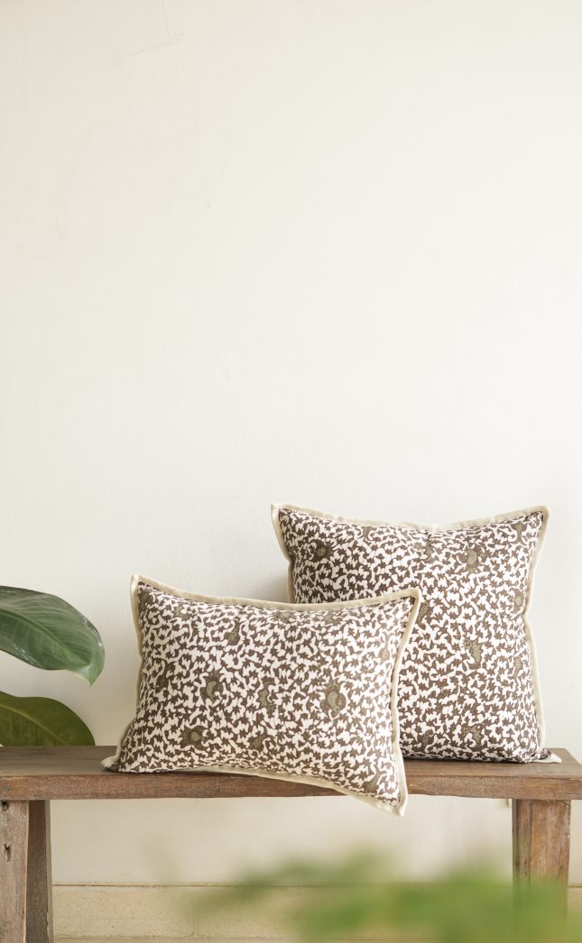 Pillow Case Lasem Brown Walnut