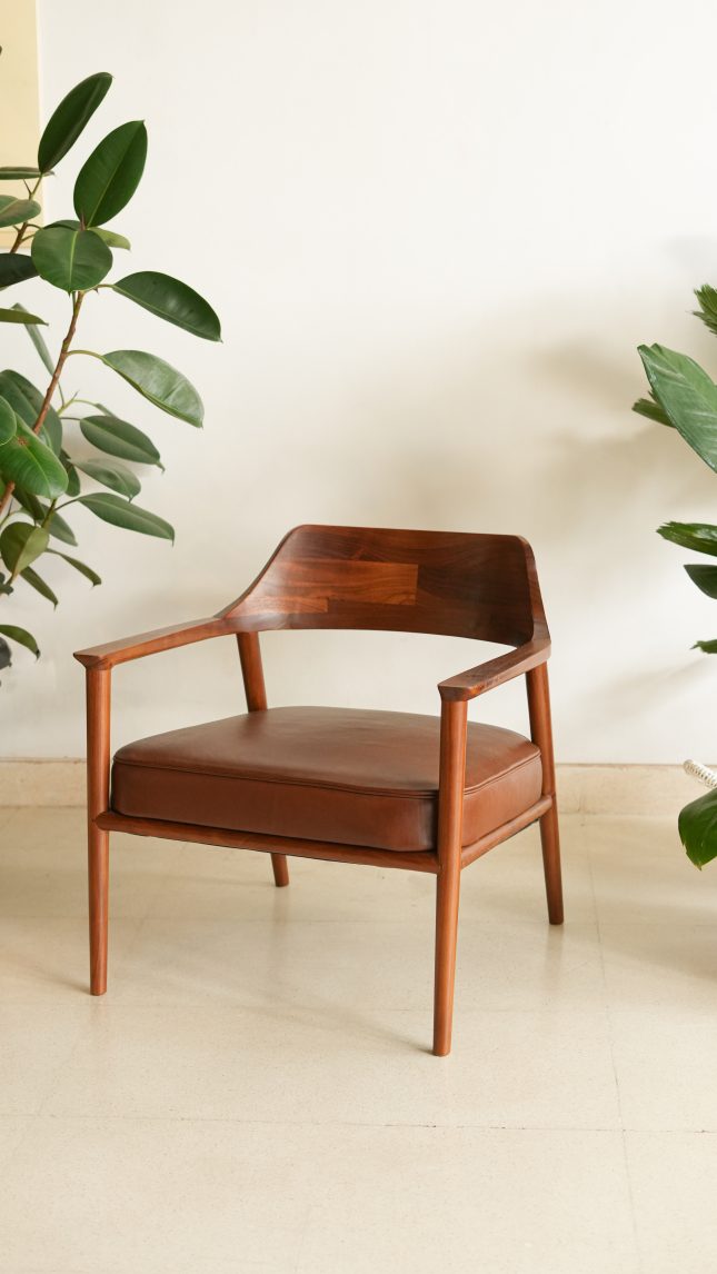 Maumere Lounge Armchair